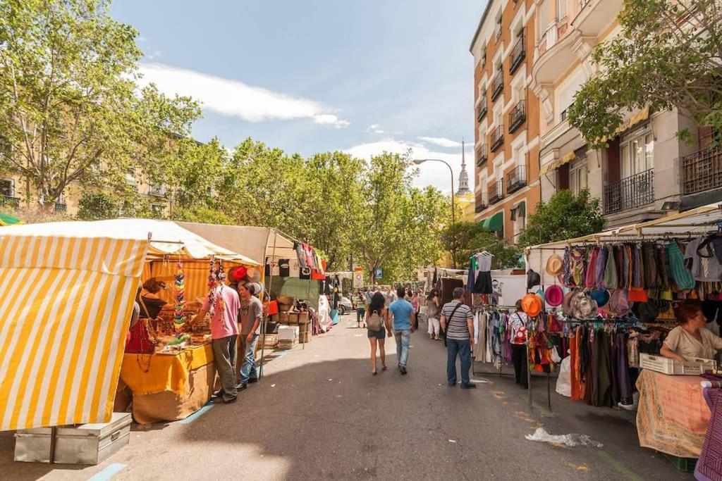 Estudio Lavapiés cerca de Antón Martín Madri Exterior foto
