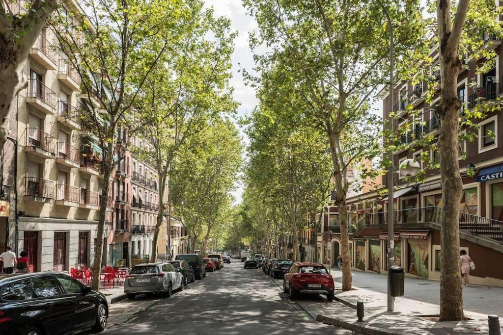 Estudio Lavapiés cerca de Antón Martín Madri Exterior foto