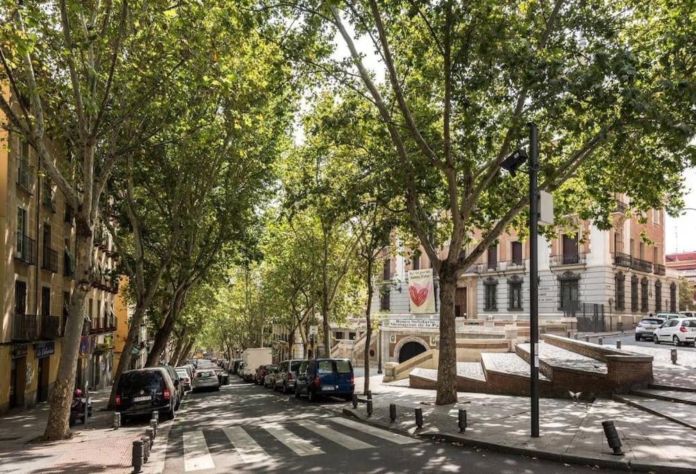 Estudio Lavapiés cerca de Antón Martín Madri Exterior foto