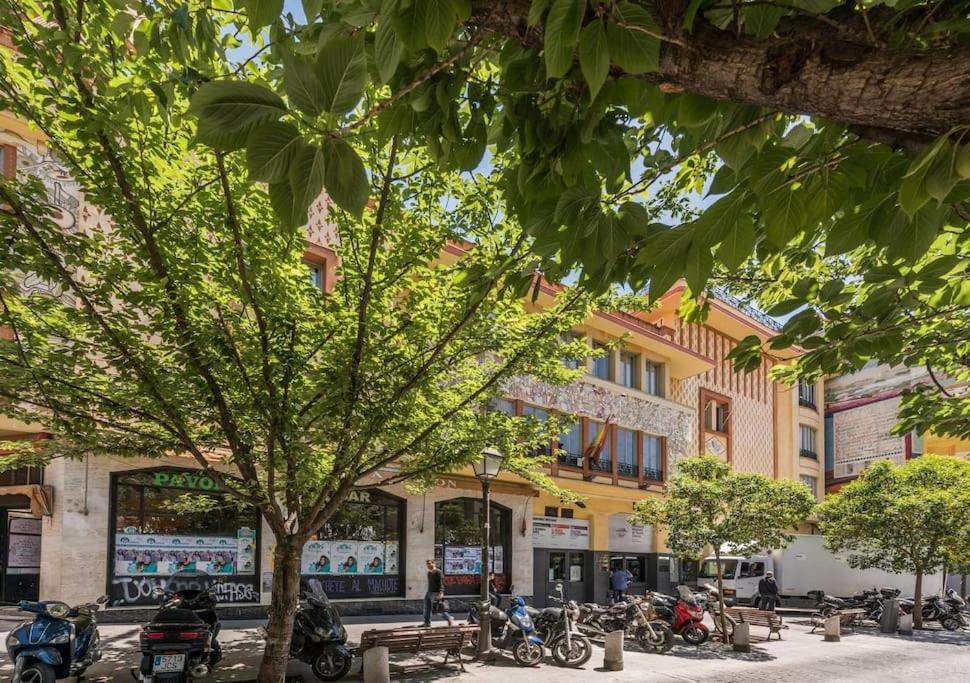 Estudio Lavapiés cerca de Antón Martín Madri Exterior foto
